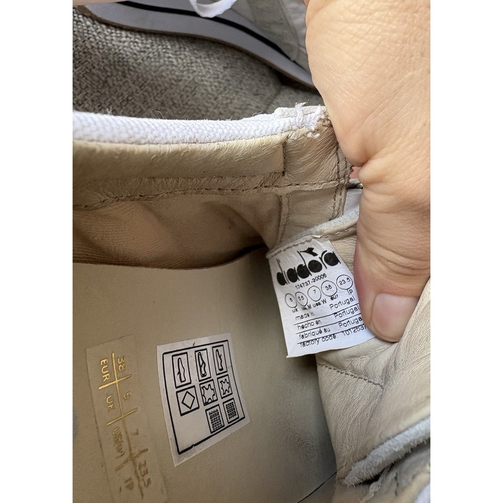 Diadora Heritage 975 Women's Fashion Sneakers Silver/White/Cream Sz7 Eur 38 - Picture 10 of 11